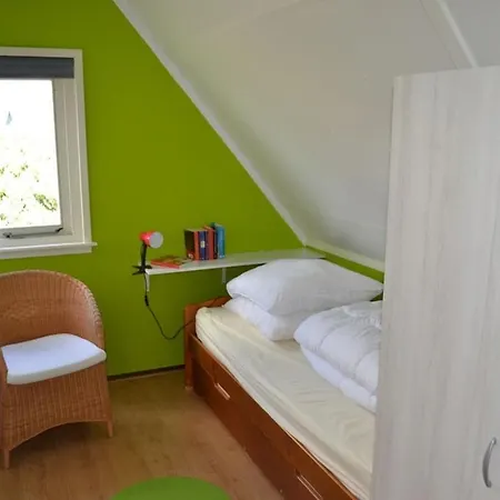 With 3 Bedrooms Ferienhaus *